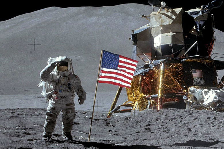 Movie of the Week – For All Mankind (1989)