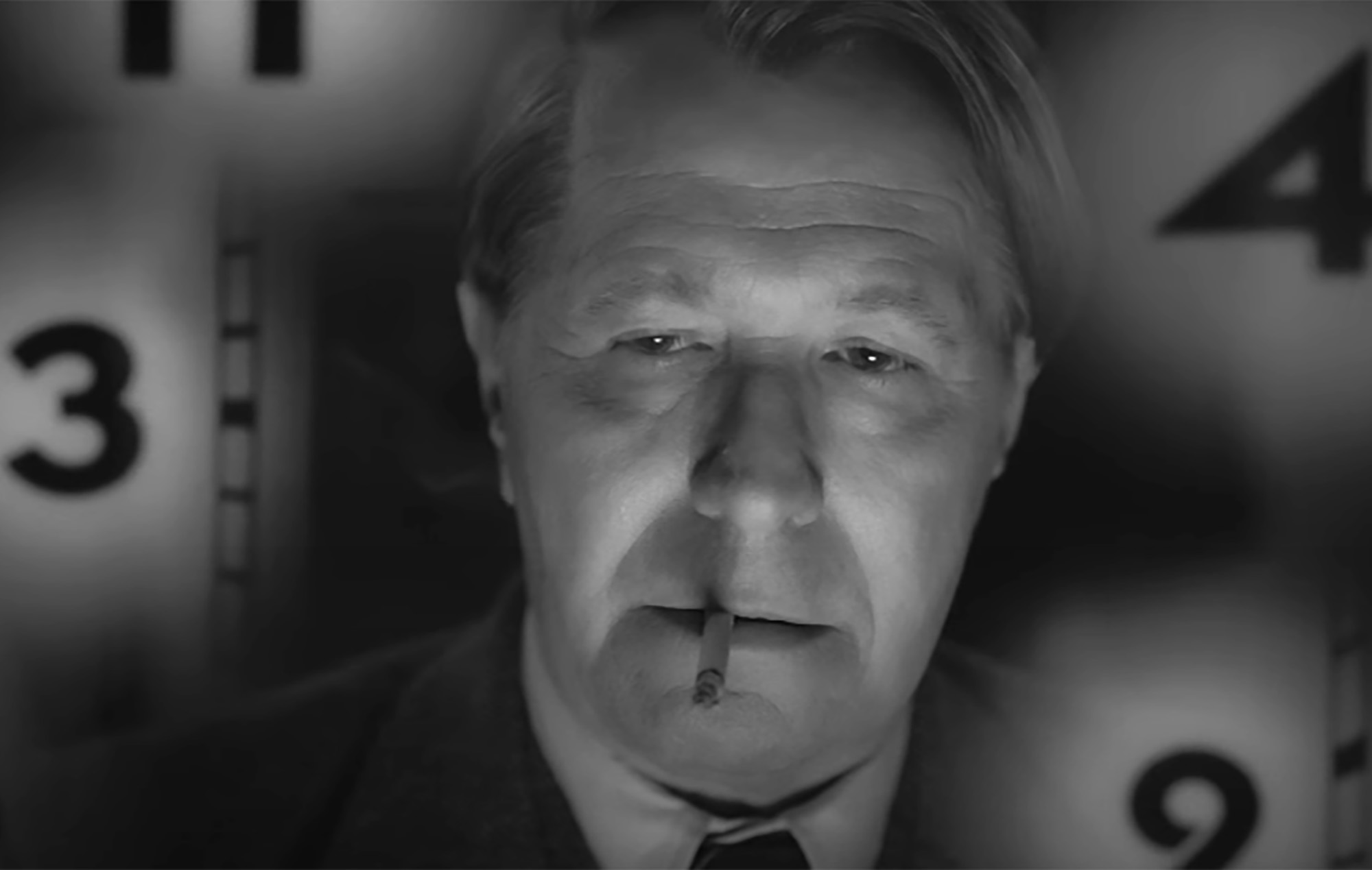 David Fincher’s ‘Mank’ is an Artistically Gray Love Letter Addressed to No One in Particular